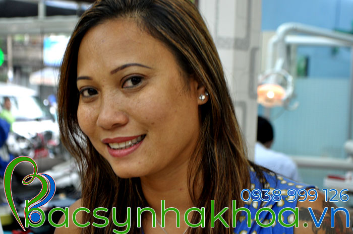 http://bacsynhakhoa.vn/img/bacsynhakhoavn-dinh-hot-xoan-len-rang-co-tac-hai-gi-khong.jpg