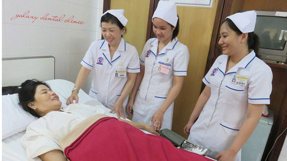 https://bacsynhakhoa.vn/img/galaxy-dental-12-dieu-y-duc-cua-nganh-y.jpg
