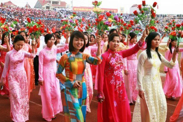 https://bacsynhakhoa.vn/img/galaxy-dental-mit-tinh-ky-niem-ngay-quoc-te-phu-nu.jpg