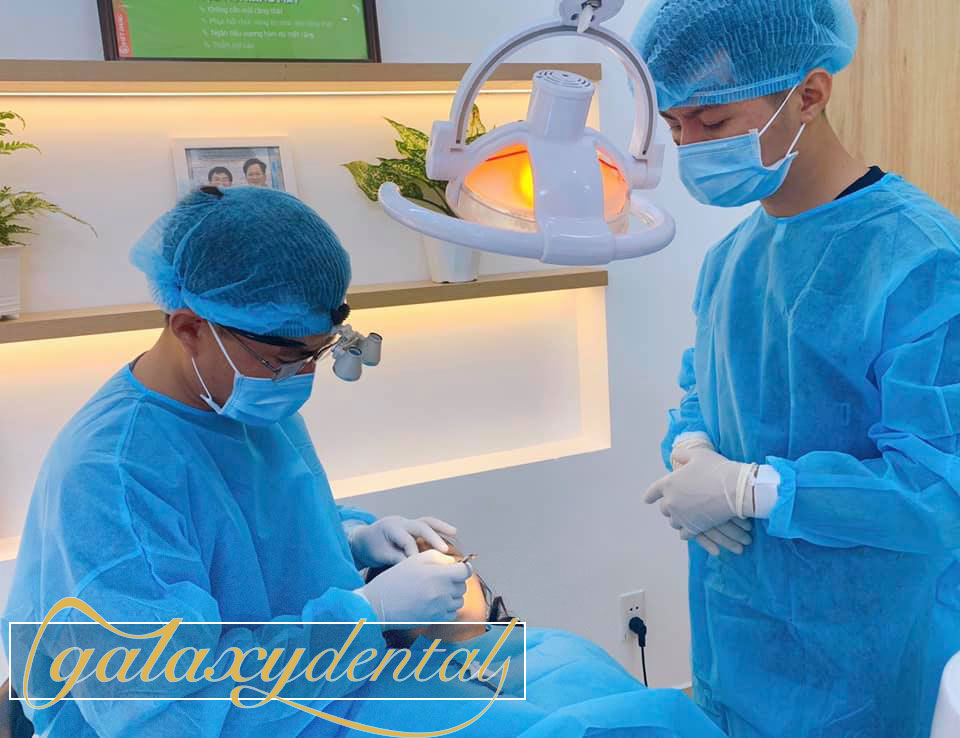 https://bacsynhakhoa.vn/uploads/galaxy-dental-cay-ghep-implant-tai-nha-khoa-ngan-ha.jpg